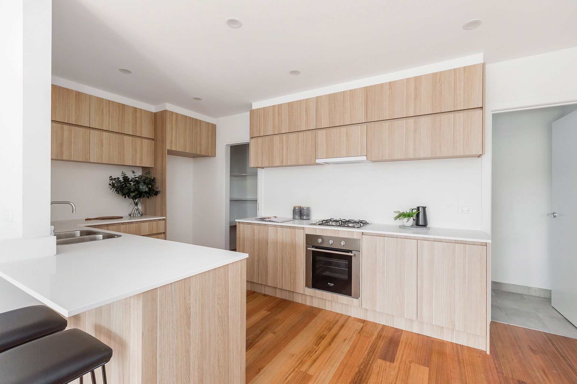 2B Bishop Street, Kingsville - Thumbnail 5