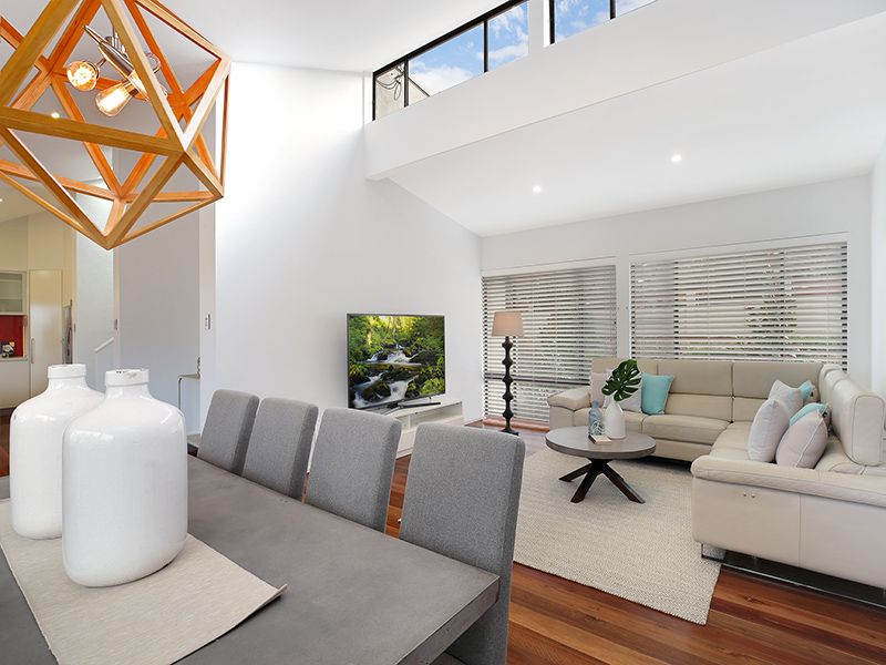 42 Bridgeview Road, Yarrawarrah, Yarrawarrah - Thumbnail 4