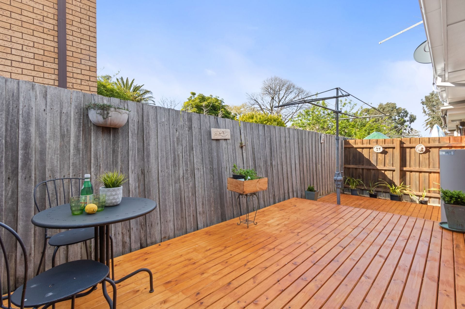 Exceptional Oakhill Opportunity