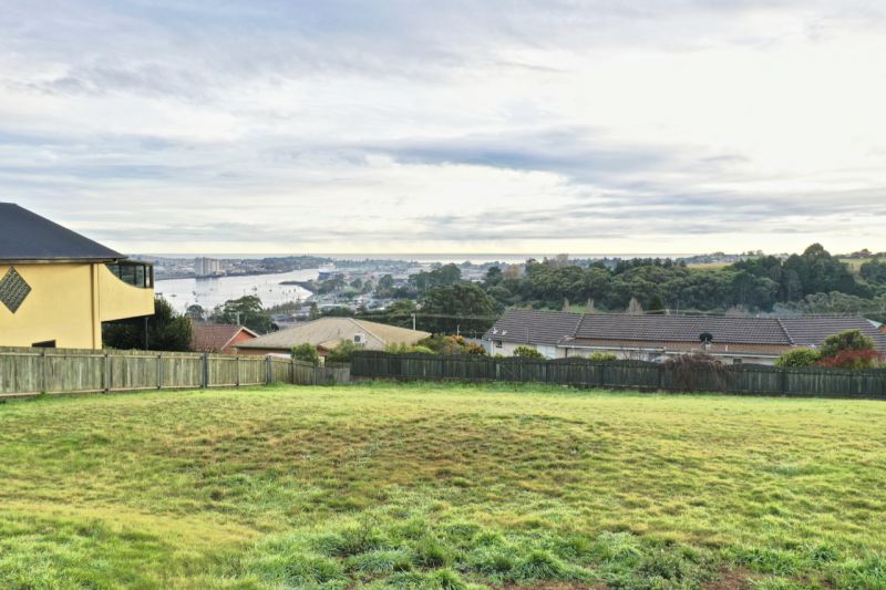 14 Skyline Drive, East Devonport, East Devonport - Thumbnail 7