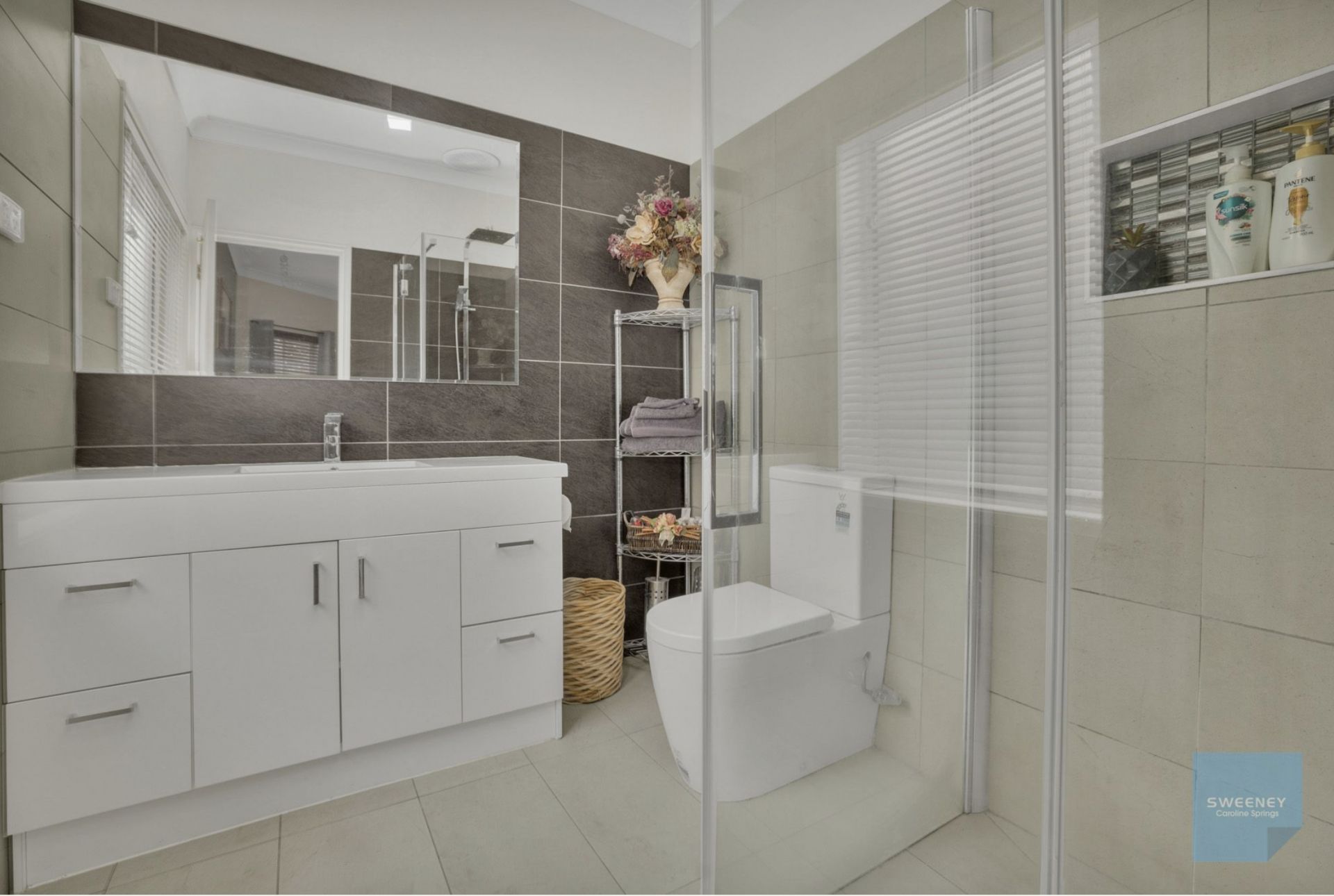 72 Chisholm Drive, Caroline Springs - Thumbnail 8