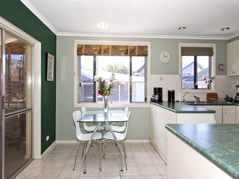 2 Croton Street, Rivett - Thumbnail 7