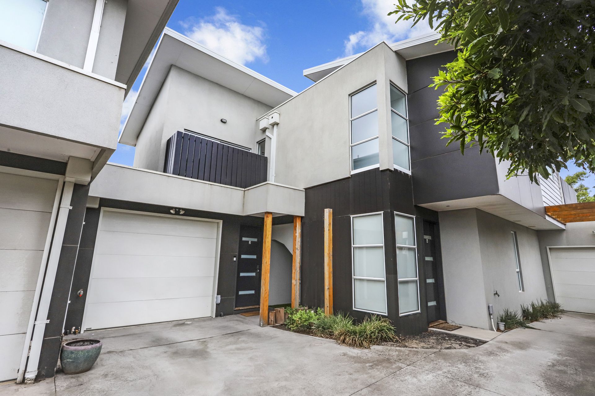 3/42 Conifer Avenue Brooklyn VIC, Brooklyn - Thumbnail 2