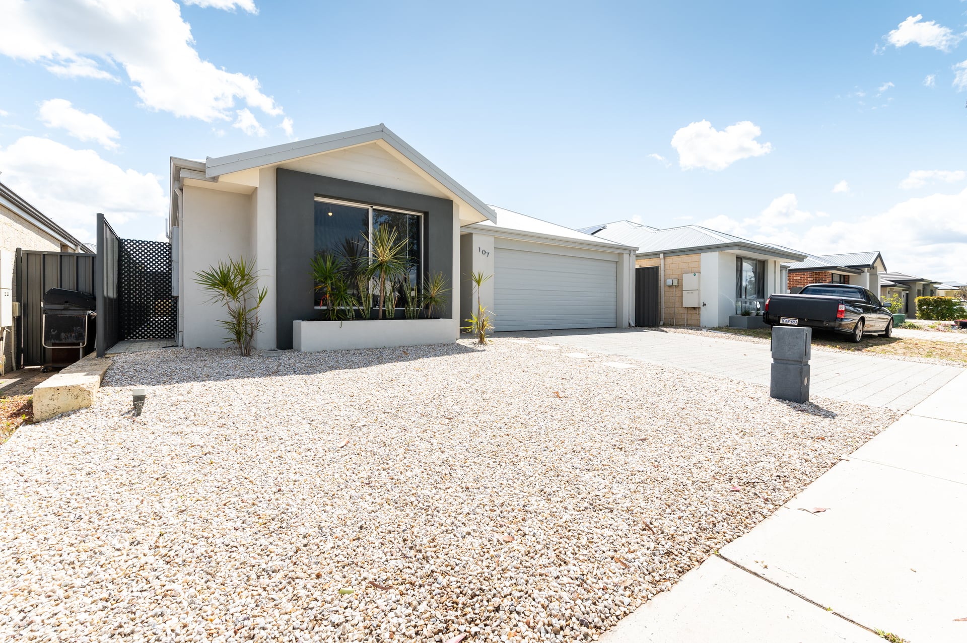 107 Windermere Boulevard AVELEY WA, Aveley - Thumbnail 2