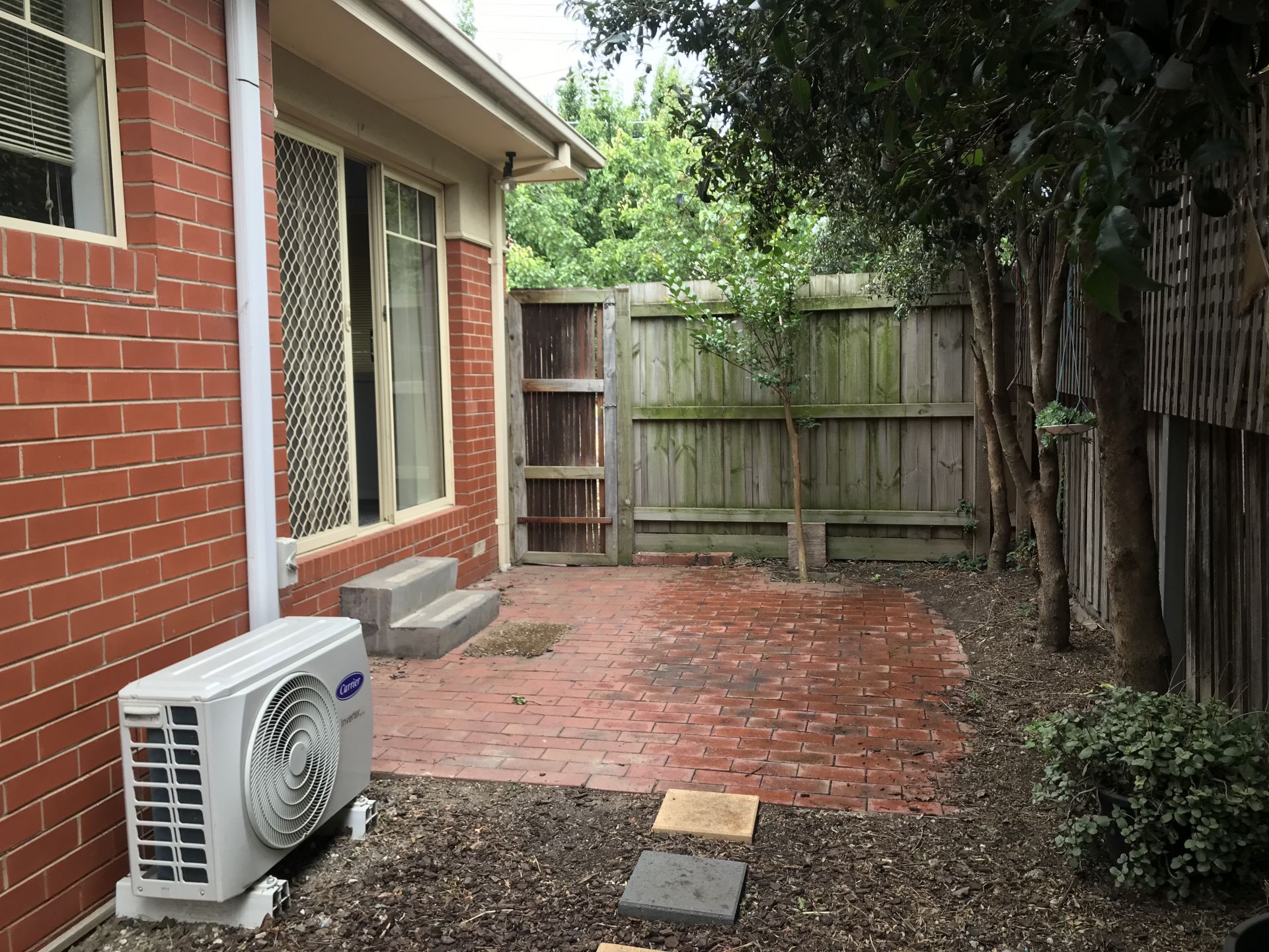 CLOSE TO ALL AMENITIES