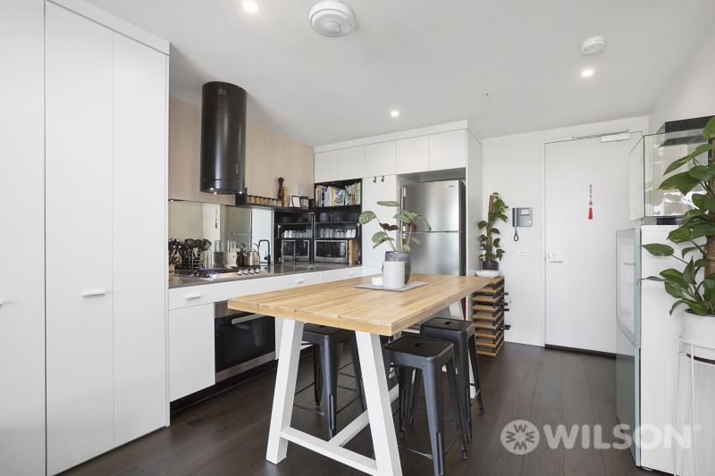 710/6 St Kilda Road, St Kilda