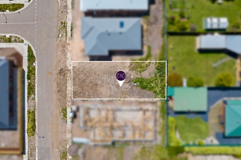 11 Cousins Street Colac VIC