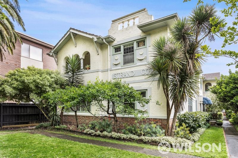 4/8A Dickens Street ELWOOD VIC, Elwood - Image 1