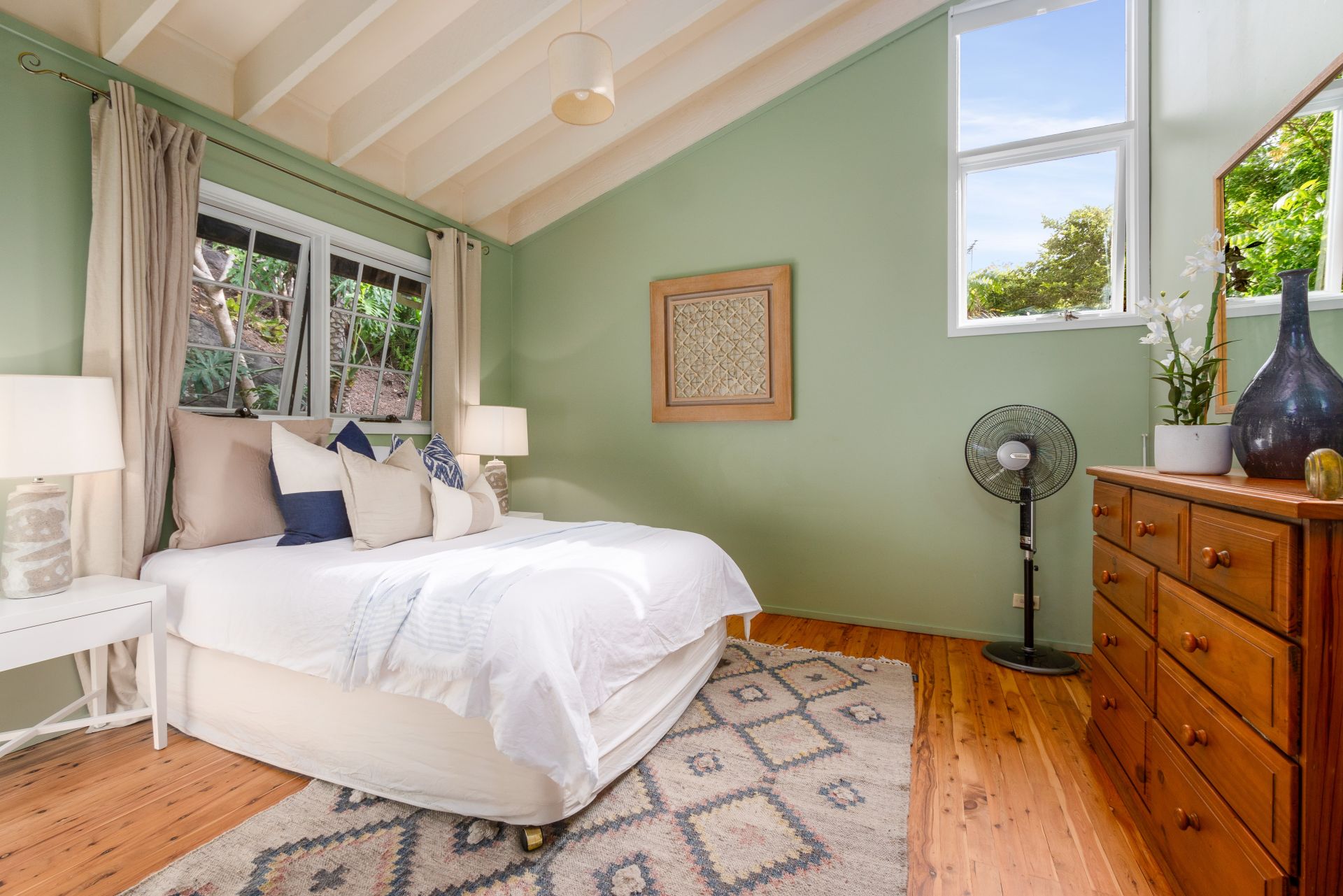 245 Lower Plateau Road Bilgola Plateau NSW 2107, Bilgola Plateau - Thumbnail 2