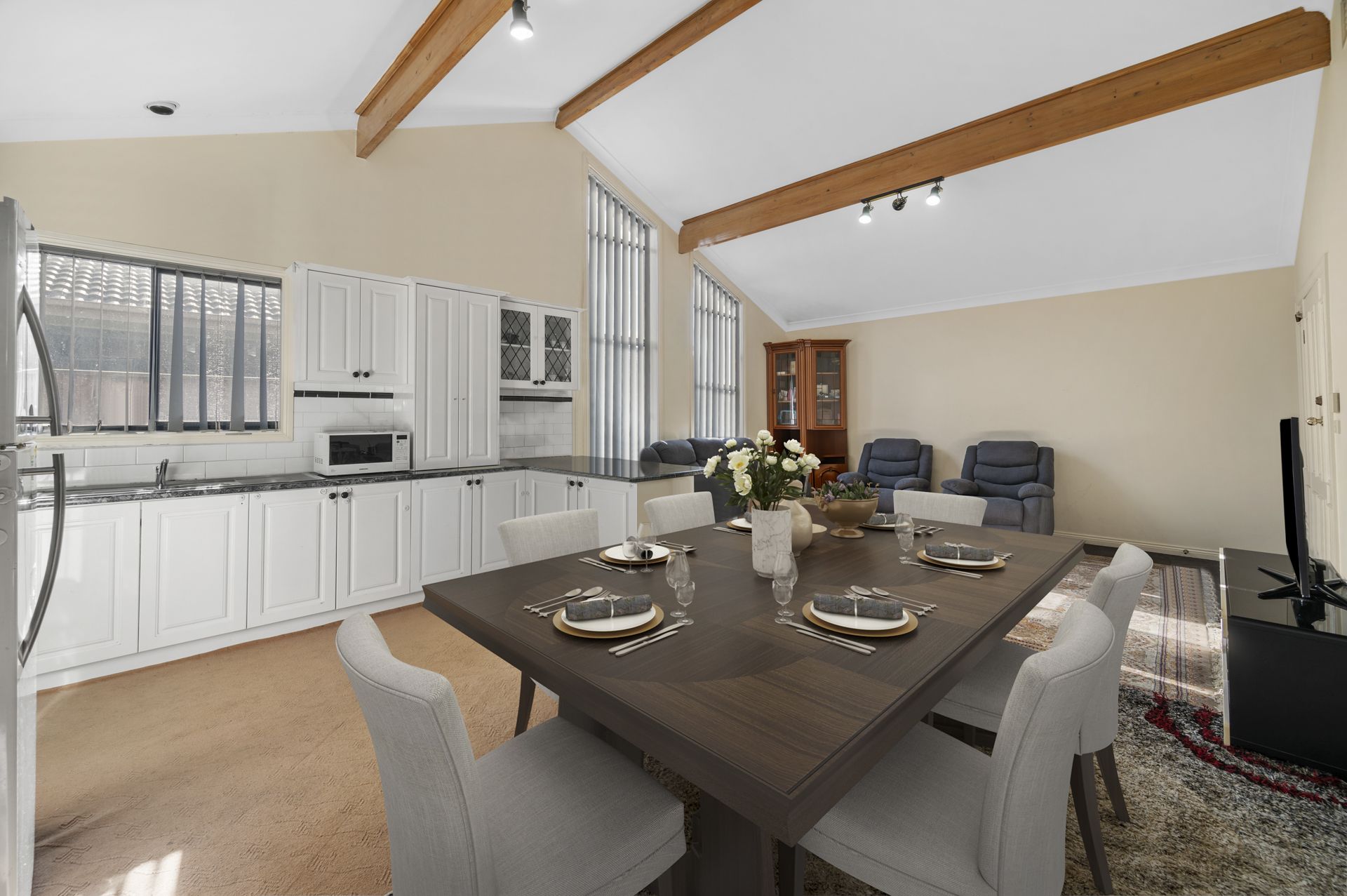 NO CORPORATE FEES -  3 BEDROOM UNIT/HOME