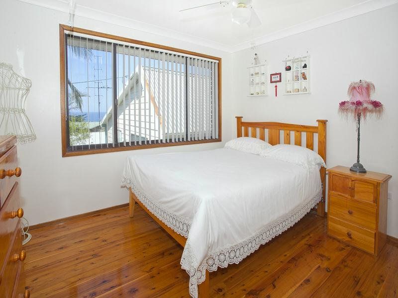 22 Cater Street, Coledale NSW