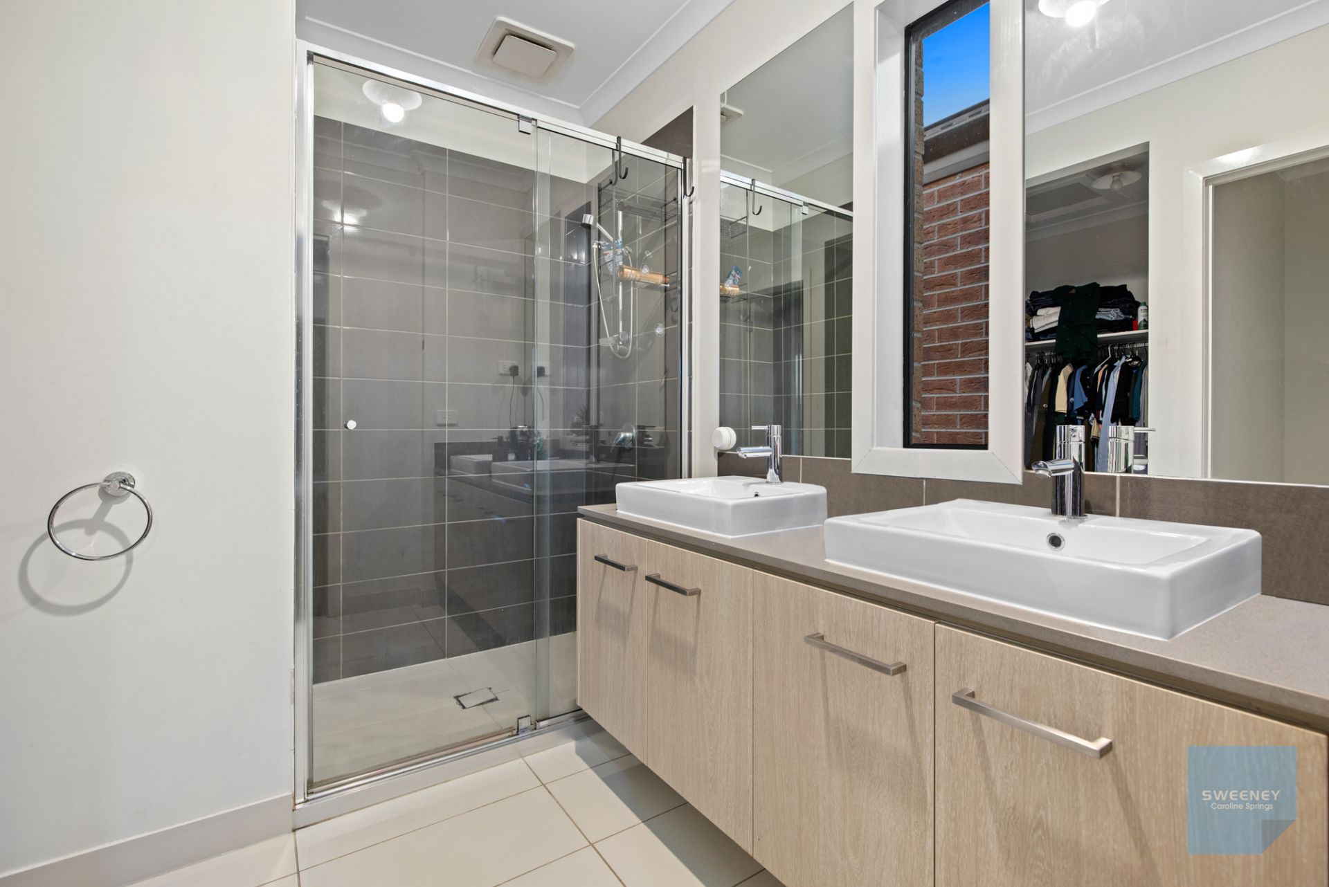 4 Wavell Parade, Fraser Rise - Thumbnail 8
