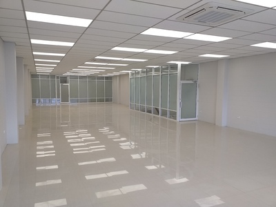 Refurbished Office Space for Immediate Tenancy