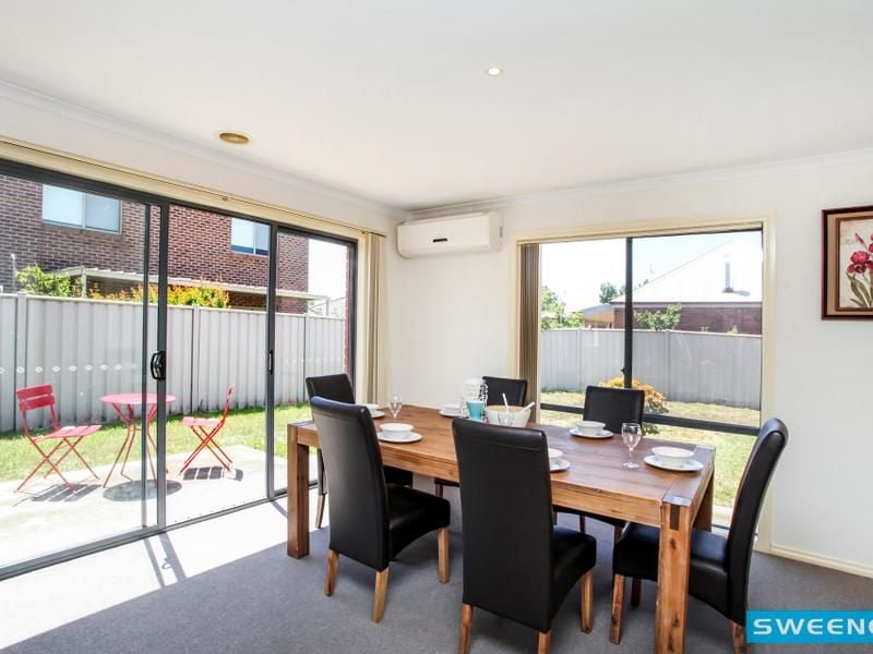 20 Reigate Street, Caroline Springs - Thumbnail 4