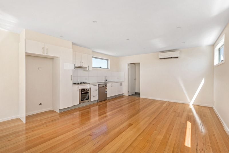 3/113 Somerville Road, Yarraville - Thumbnail 2
