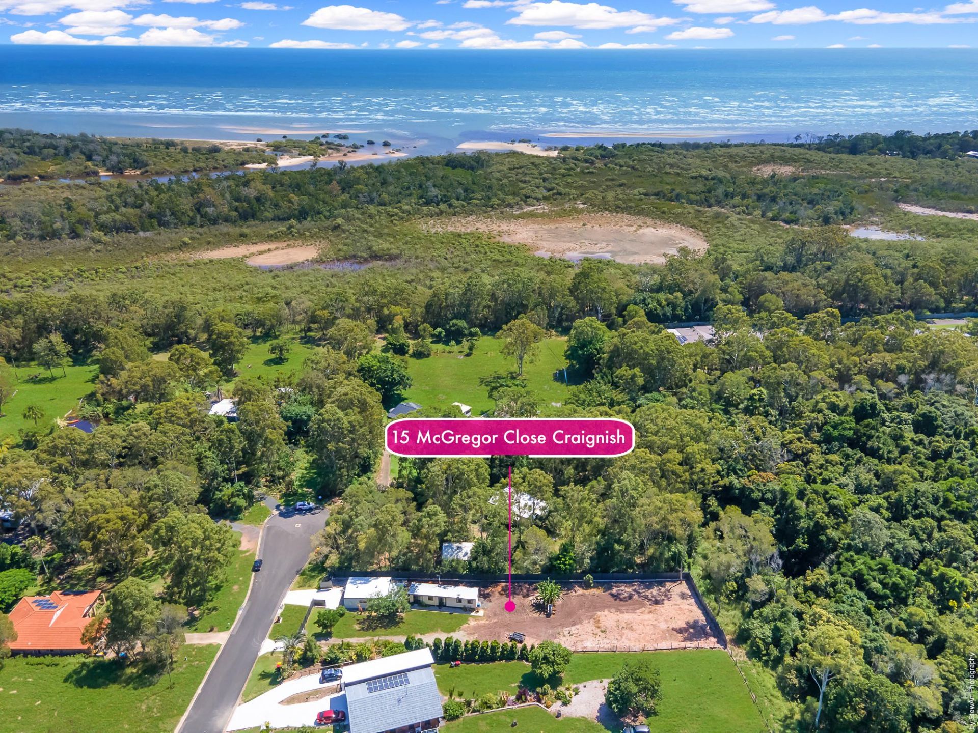15 McGregor Close, Craignish - Thumbnail 2