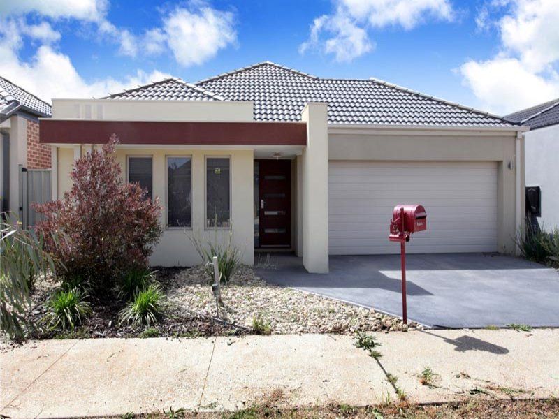 52 Rutherglen Way, Caroline Springs - Thumbnail 2