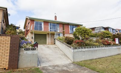 60 Sunbeam Crescent, East Devonport, East Devonport - Thumbnail 3
