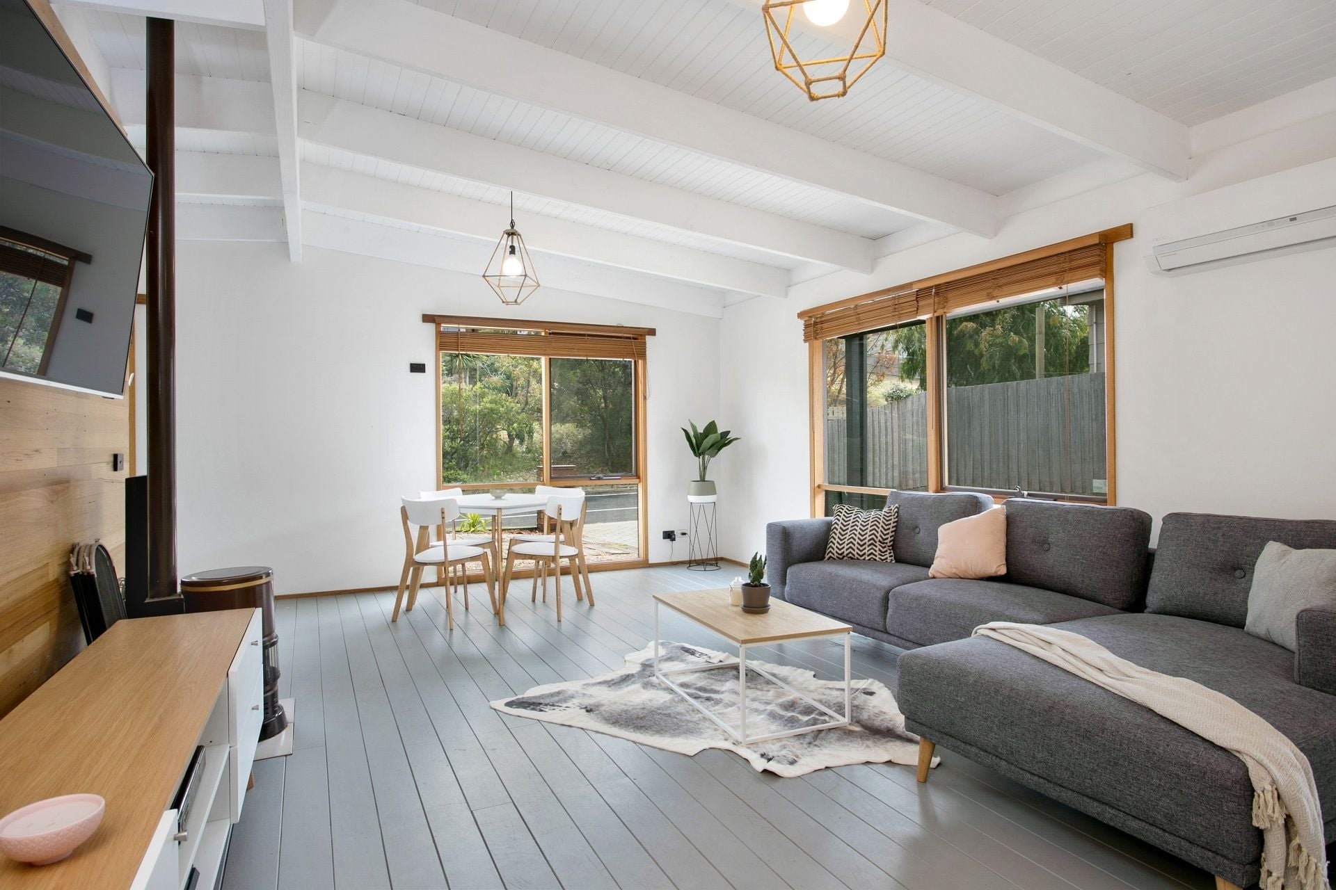 61 Sunset Strip Ocean Grove VIC, Ocean Grove - Thumbnail 2