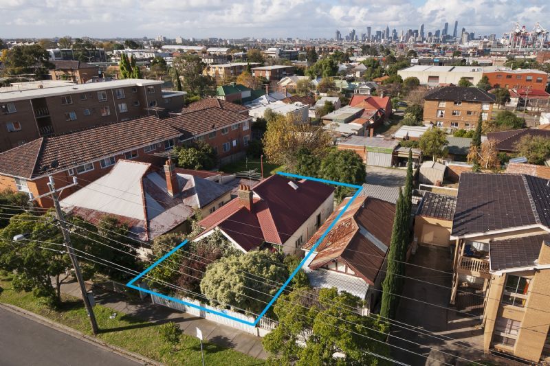 65 Hyde Street, Footscray - Thumbnail 2