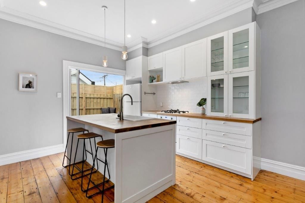 139 Summerhill Road FOOTSCRAY VIC, Footscray - Thumbnail 2