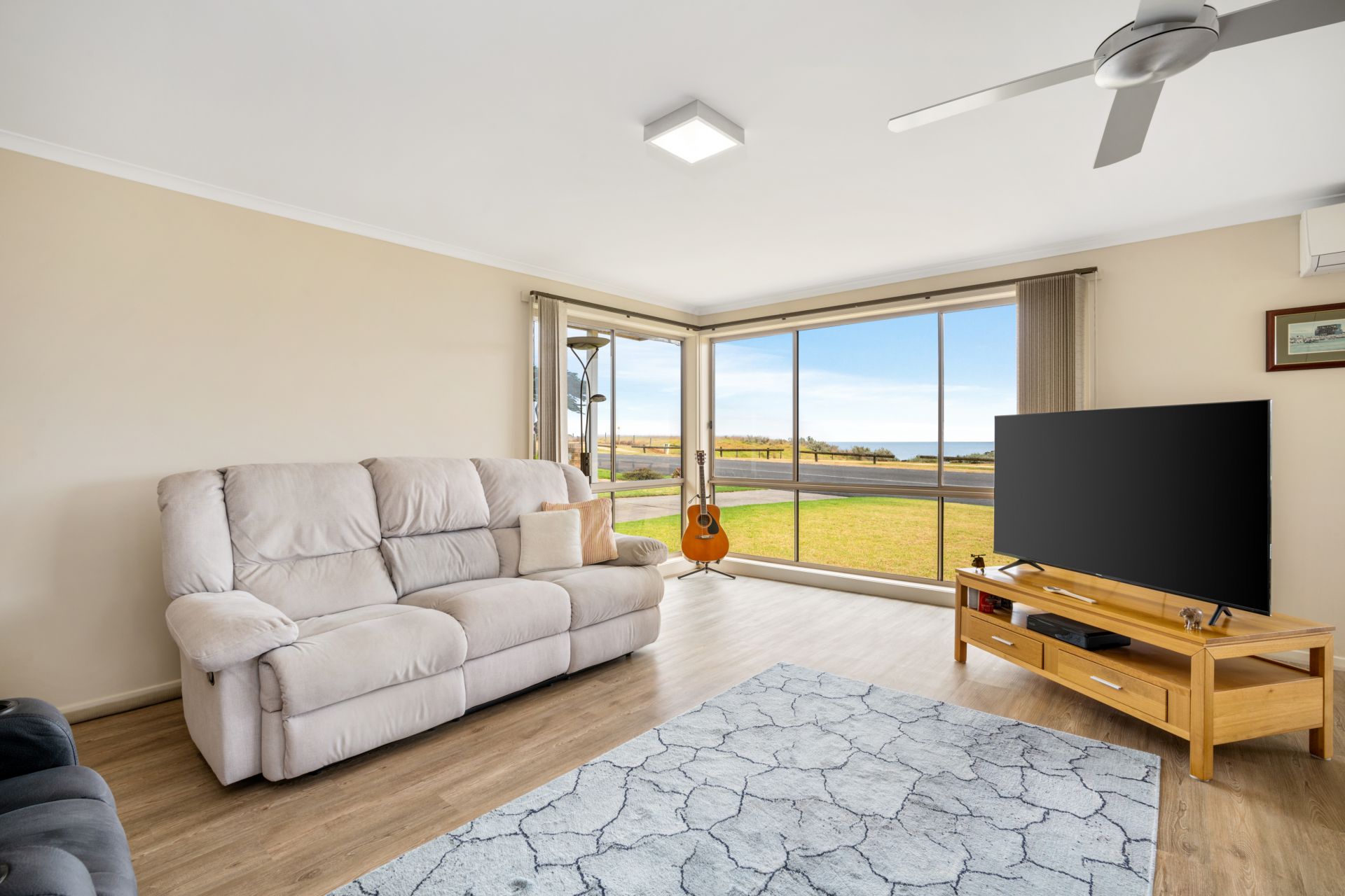 1/43 The Esplanade, Portarlington Neville Richards Real Estate