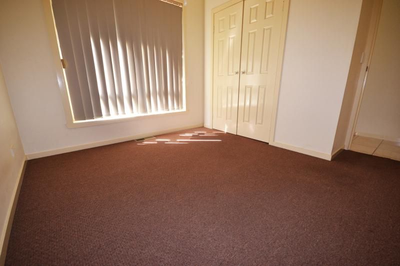 MODERN UNIT IN A GREAT LOCATION