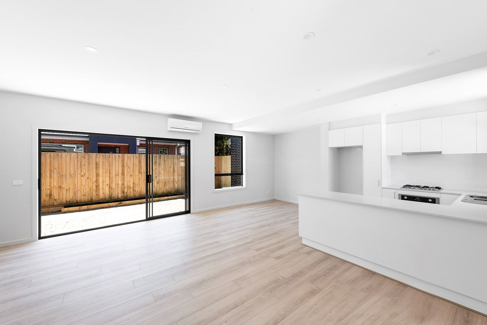 2/64 Widford Street Glenroy VIC, Glenroy - Thumbnail 3