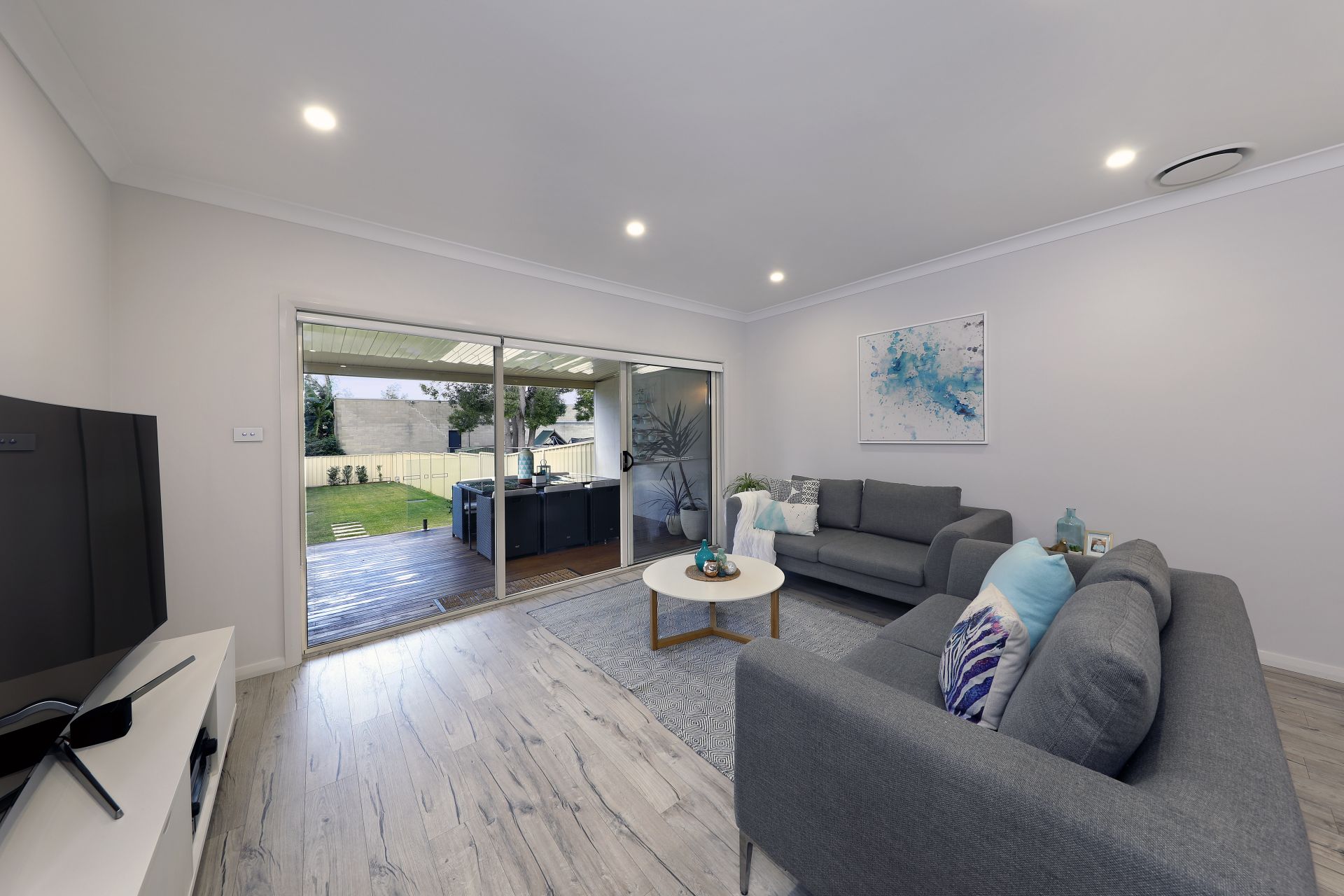 10 Shirley Road, Miranda, Miranda - Thumbnail 5