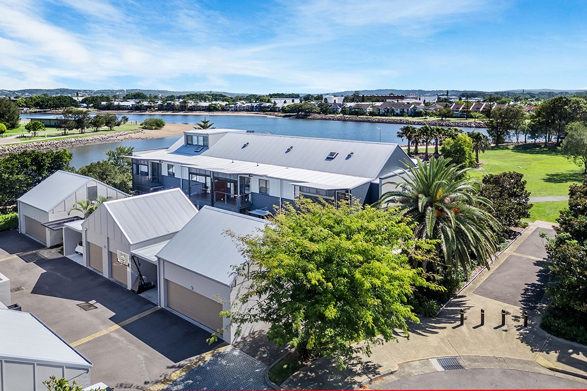 Real Estate For Sale 42/1 Forbes Street Carrington , NSW