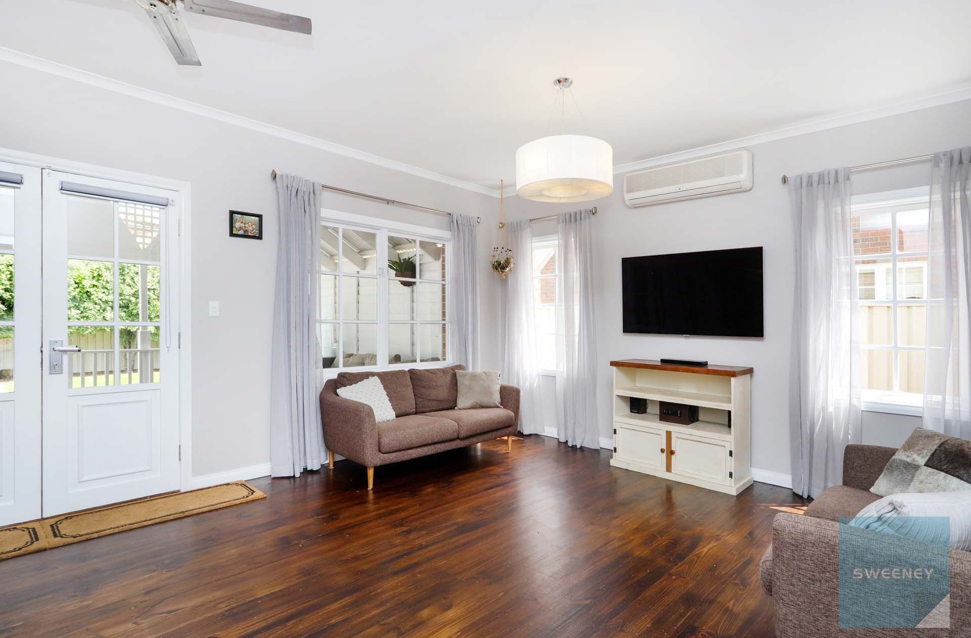 5 Dartmouth Court, Caroline Springs - Thumbnail 8