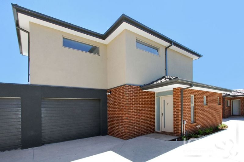 2/46 Barry Street, Reservoir