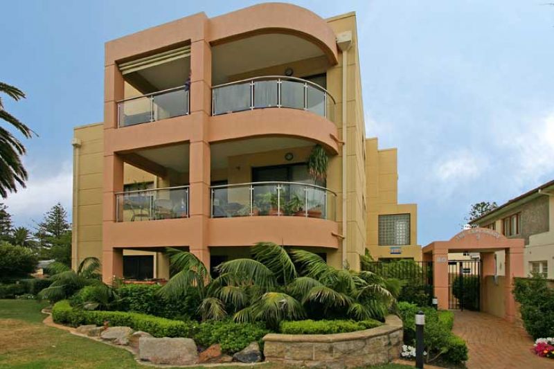 3 Esplanade