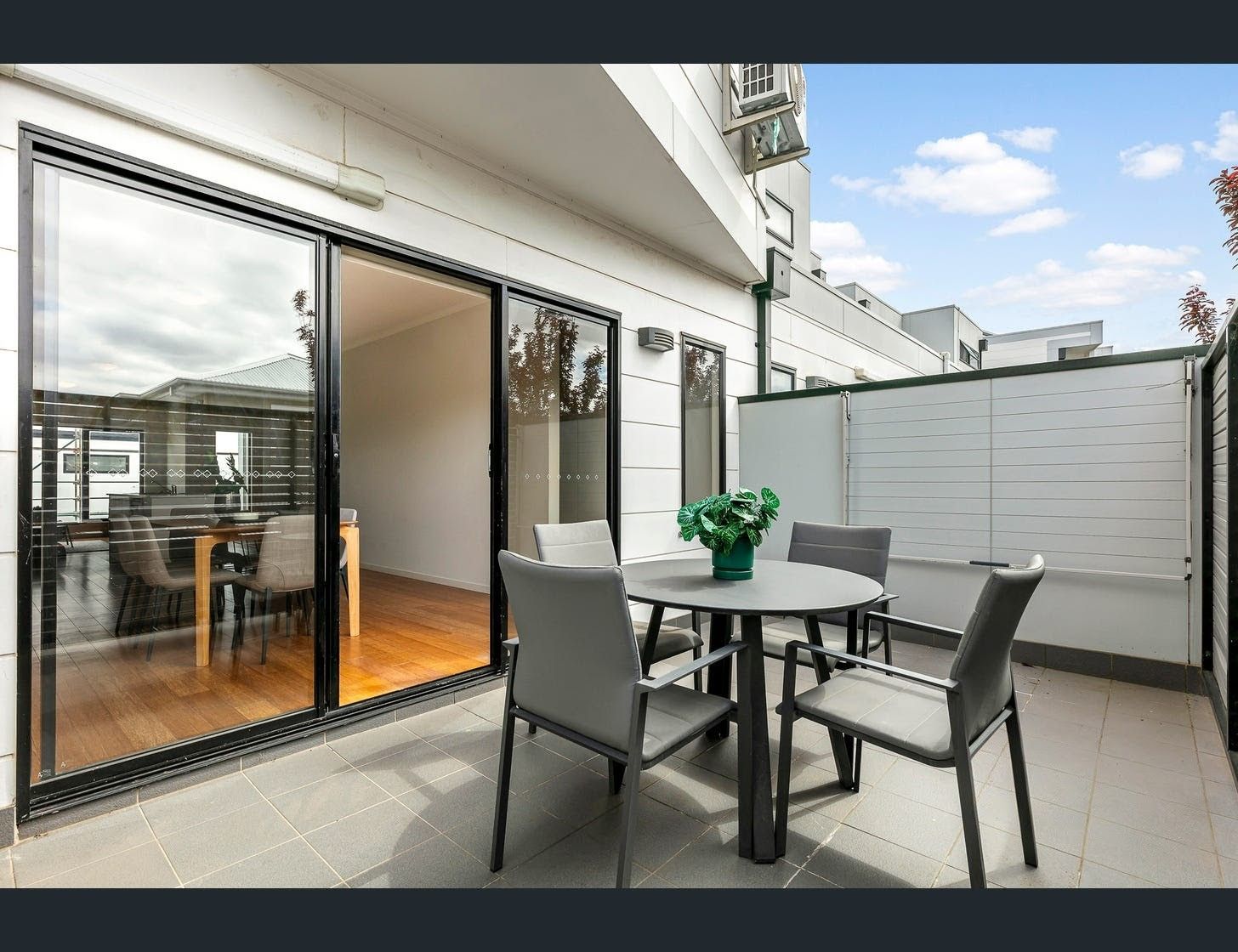 Stylish Modern Living in the Heart of Yarraville