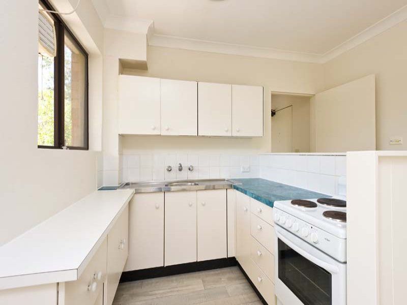 2/10 Ronald Avenue FRESHWATER NSW, Freshwater - Thumbnail 3
