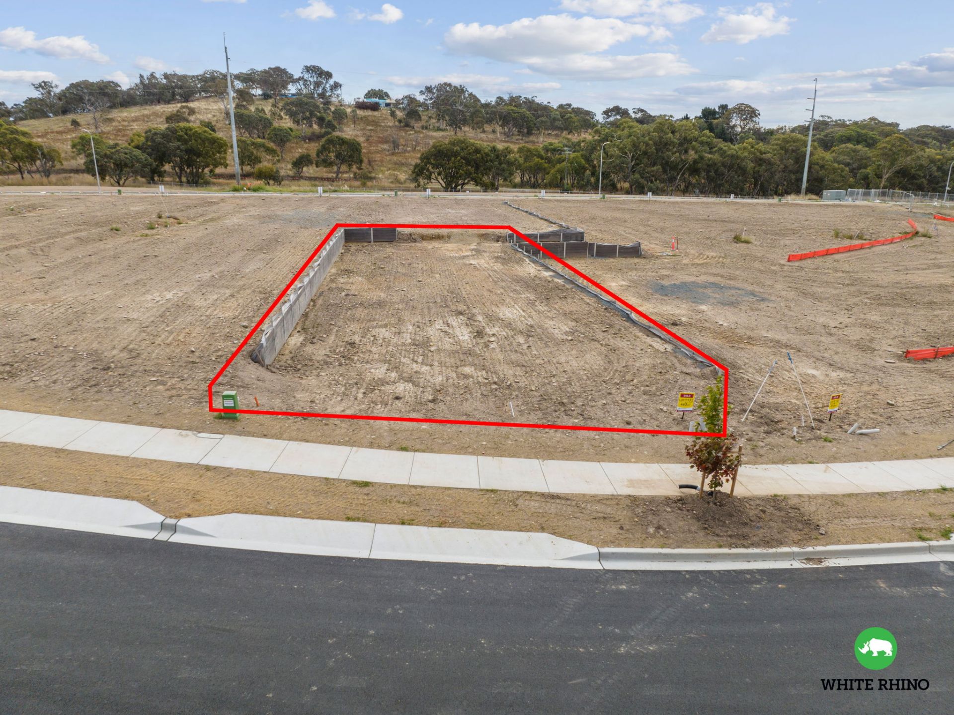 1132/ Halliday Street, Googong White Rhino Property