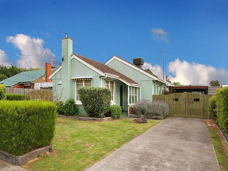 13 Wewak Parade, Heidelberg West
