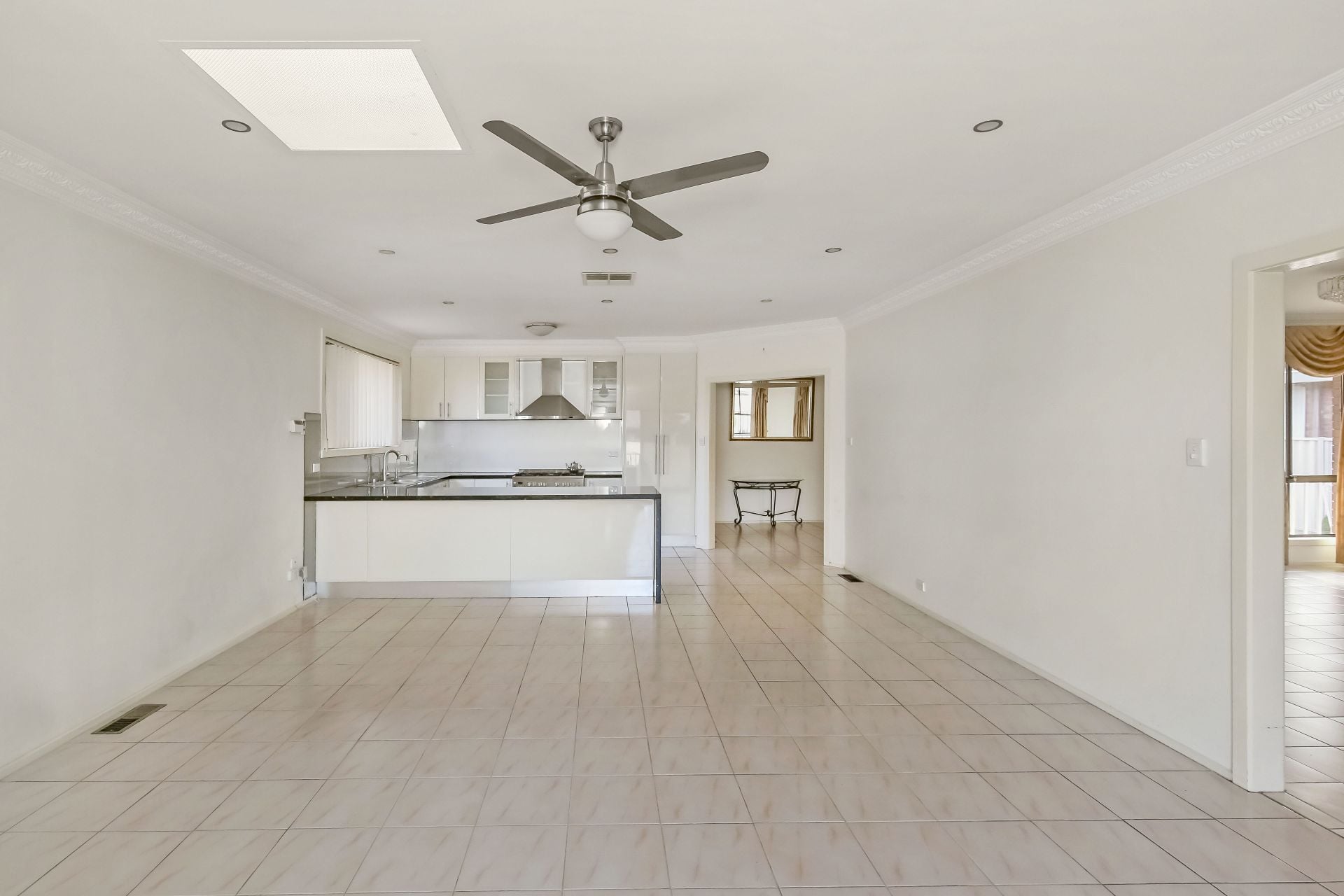 SPACIOUS FAMILY HOME