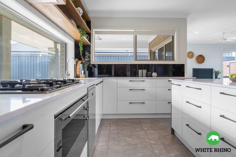 3 Henshaw Street, Googong White Rhino Property