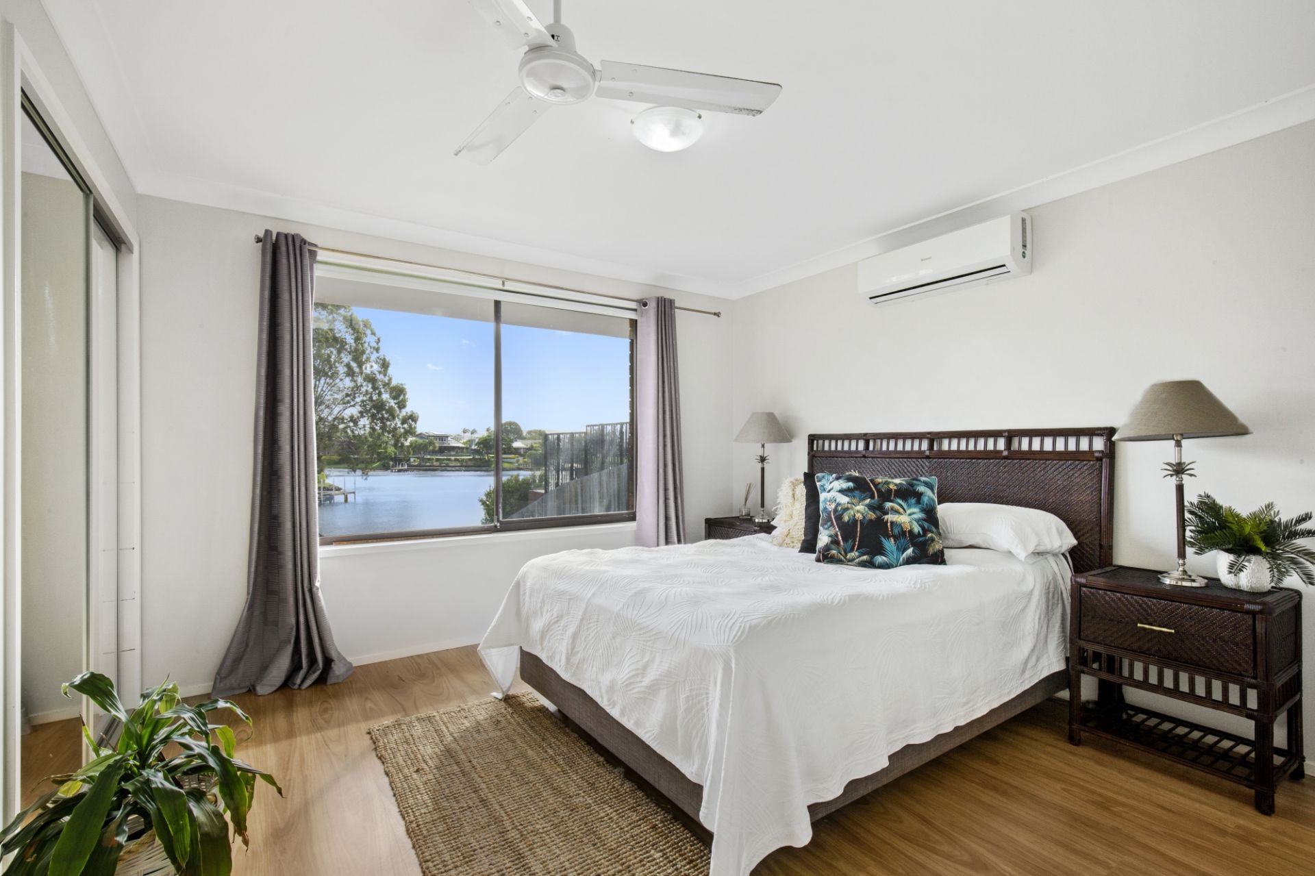 $ 1,600,000, Broadbeach Waters - Thumbnail 8