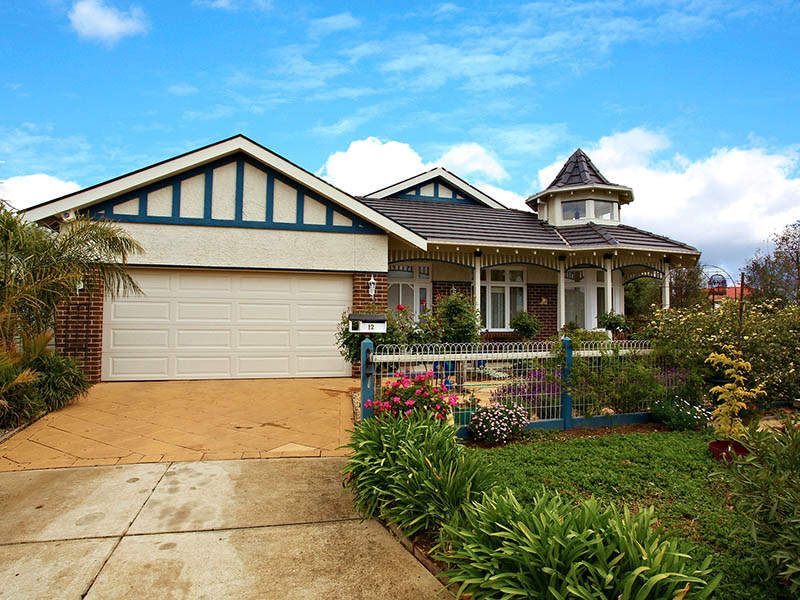 12 Salina Walk, Caroline Springs - Thumbnail 2