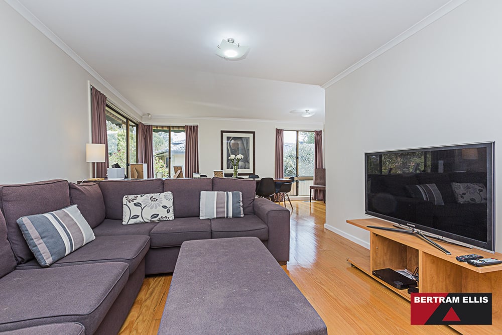 195 Namatjira Drive, Fisher - Thumbnail 2