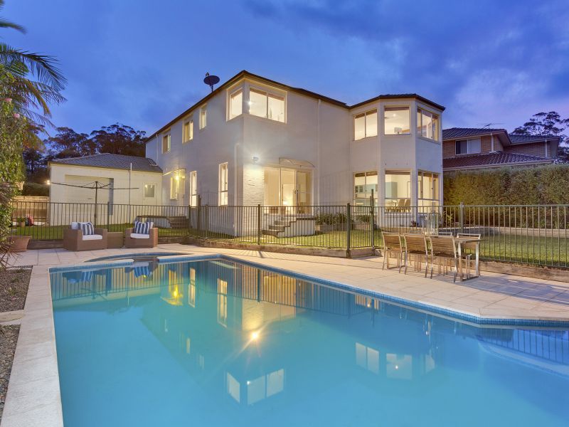 Real Estate For Sale 4 Ocean View Way Belrose , NSW