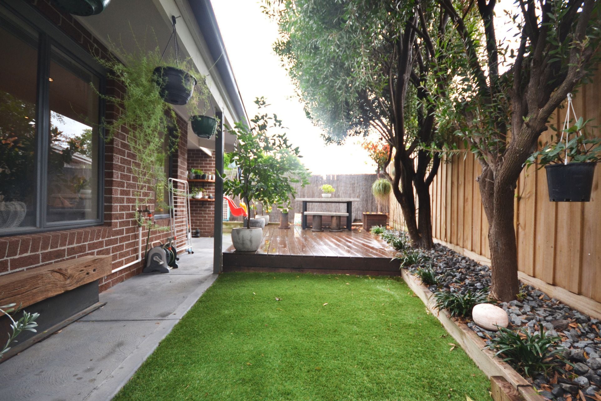CONTEMPORARY DELIGHT