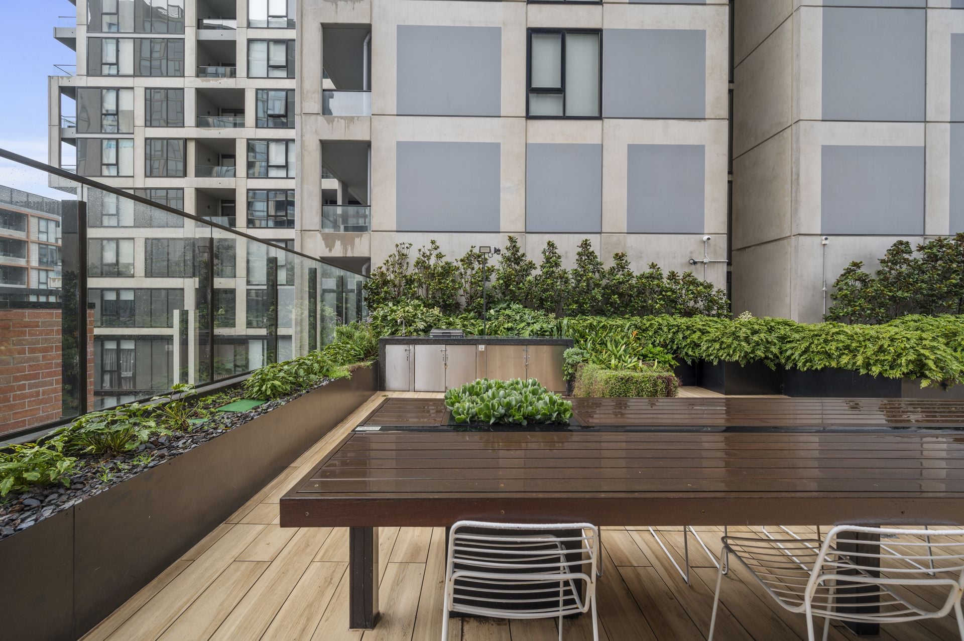 Spacious Apartment with Exclusive Amenities!