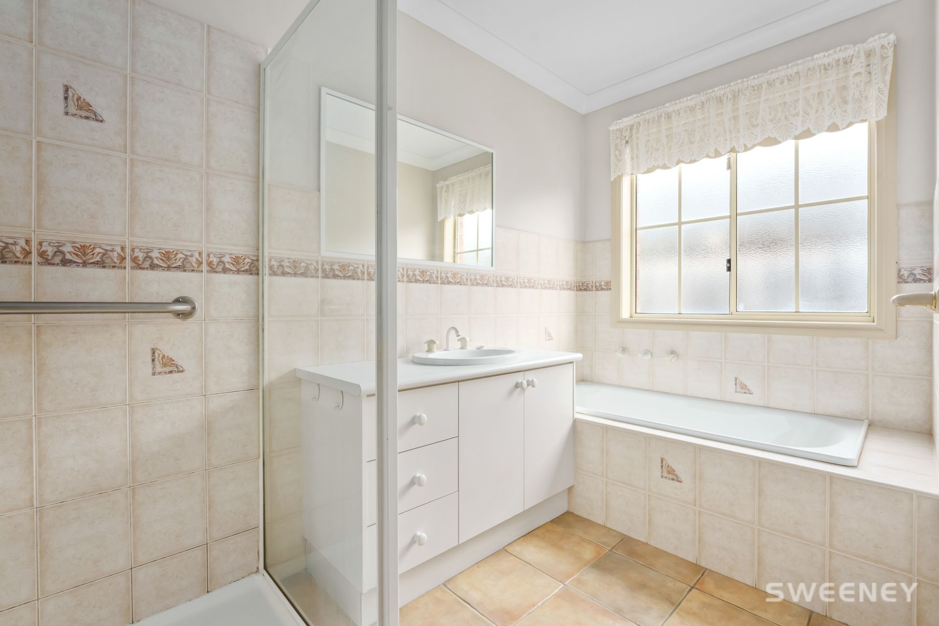 16A Truman Court, Altona Meadows - Thumbnail 4