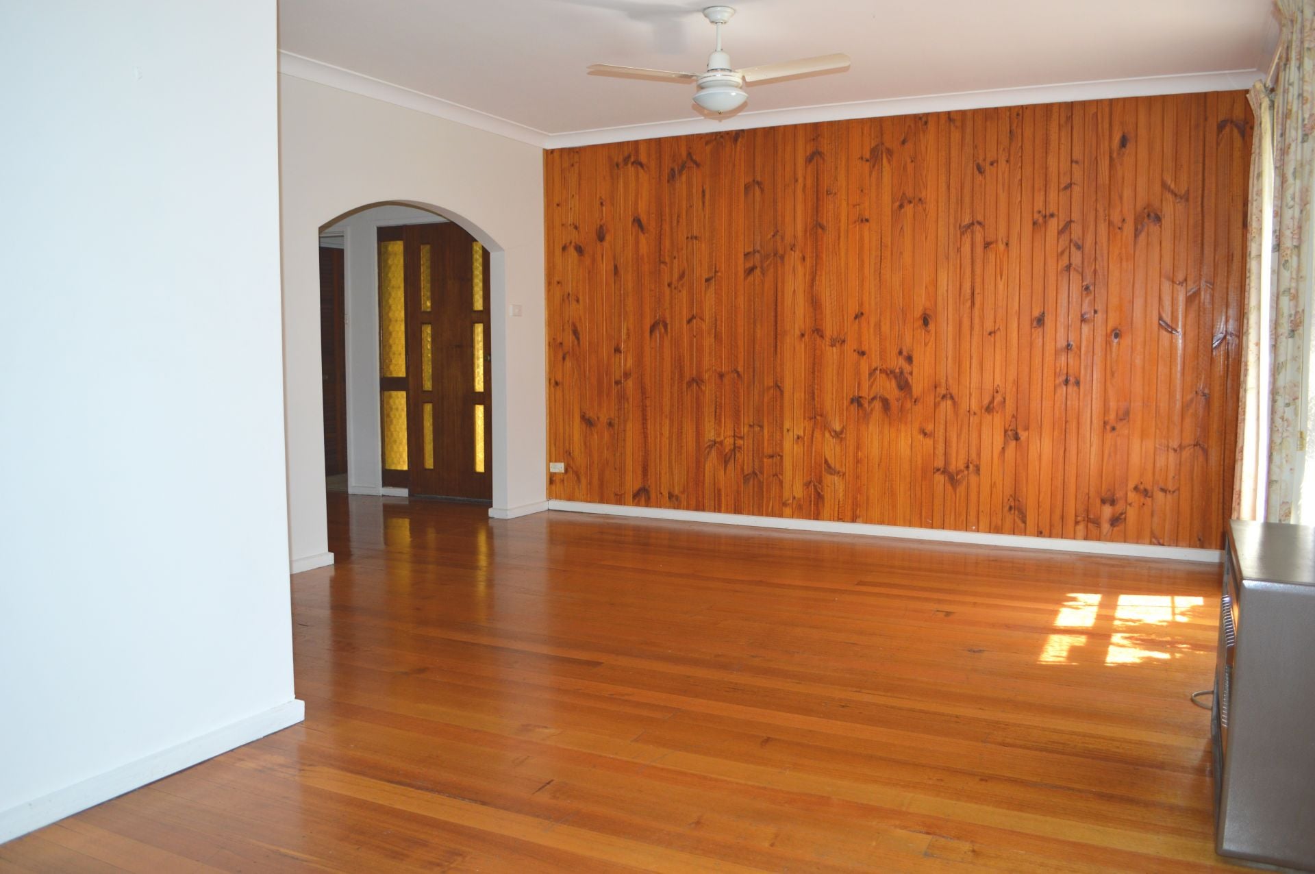 PERFECT FAMILY HOME WITH THE PERFECT PRICE TAG  *Insp Thu 12th Apr @ 4:35pm*
