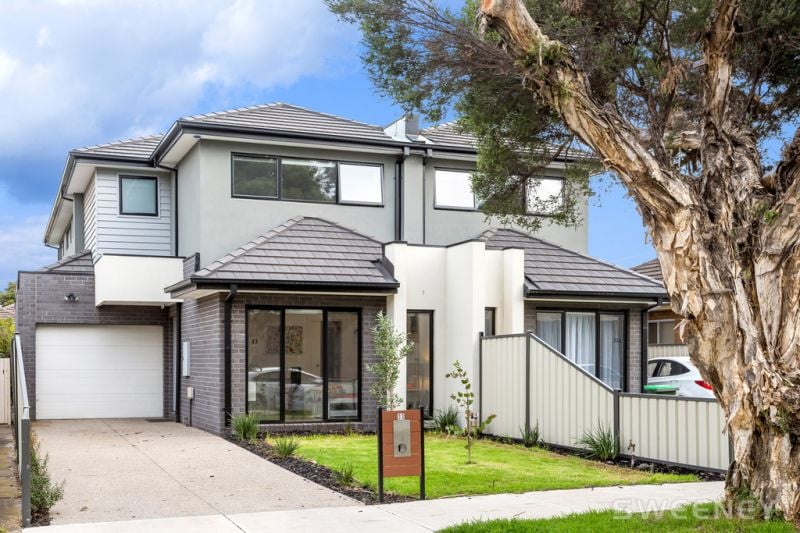 33 Beevers Street, Altona North - Thumbnail 2