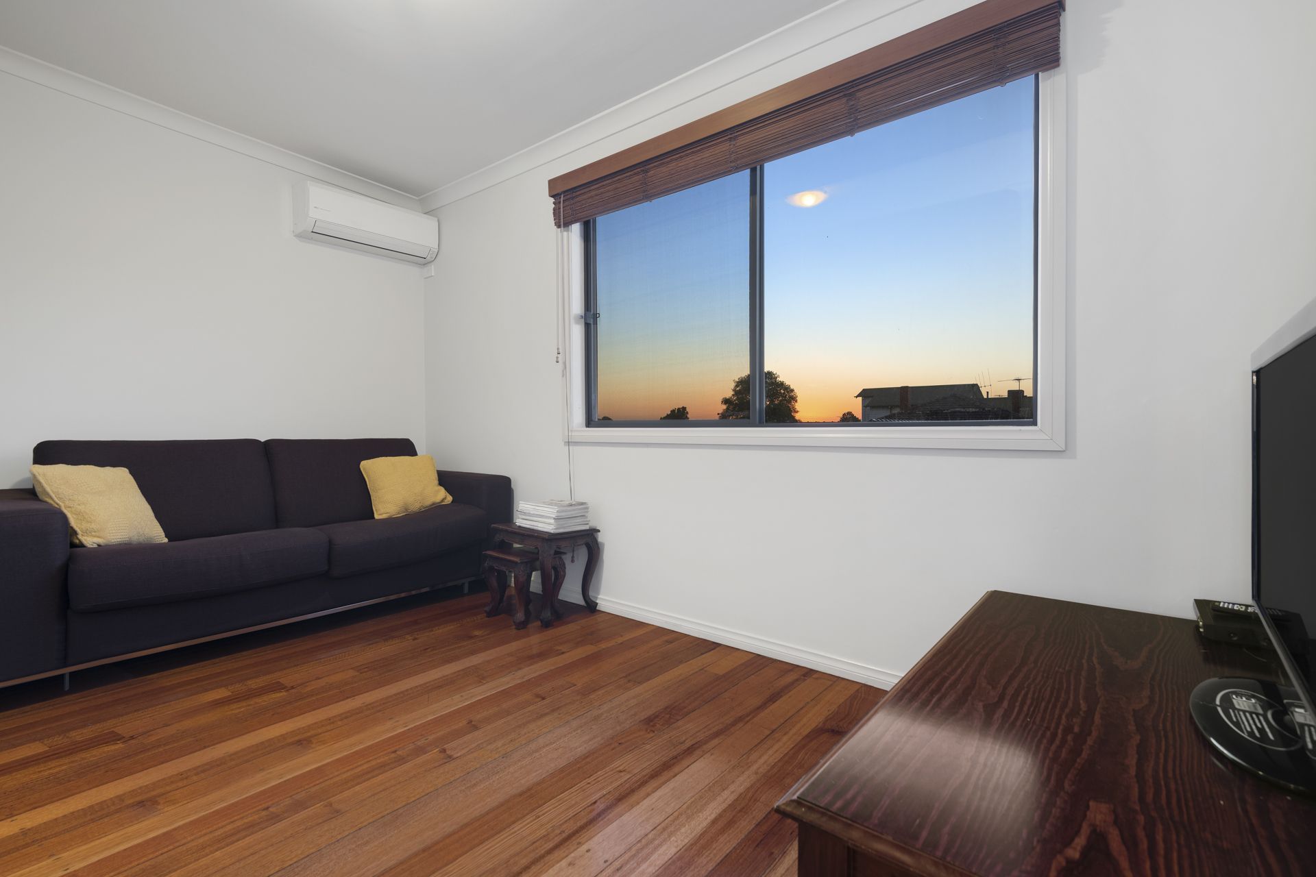 LIFESTYLE LOCATION, CITY VIEWS