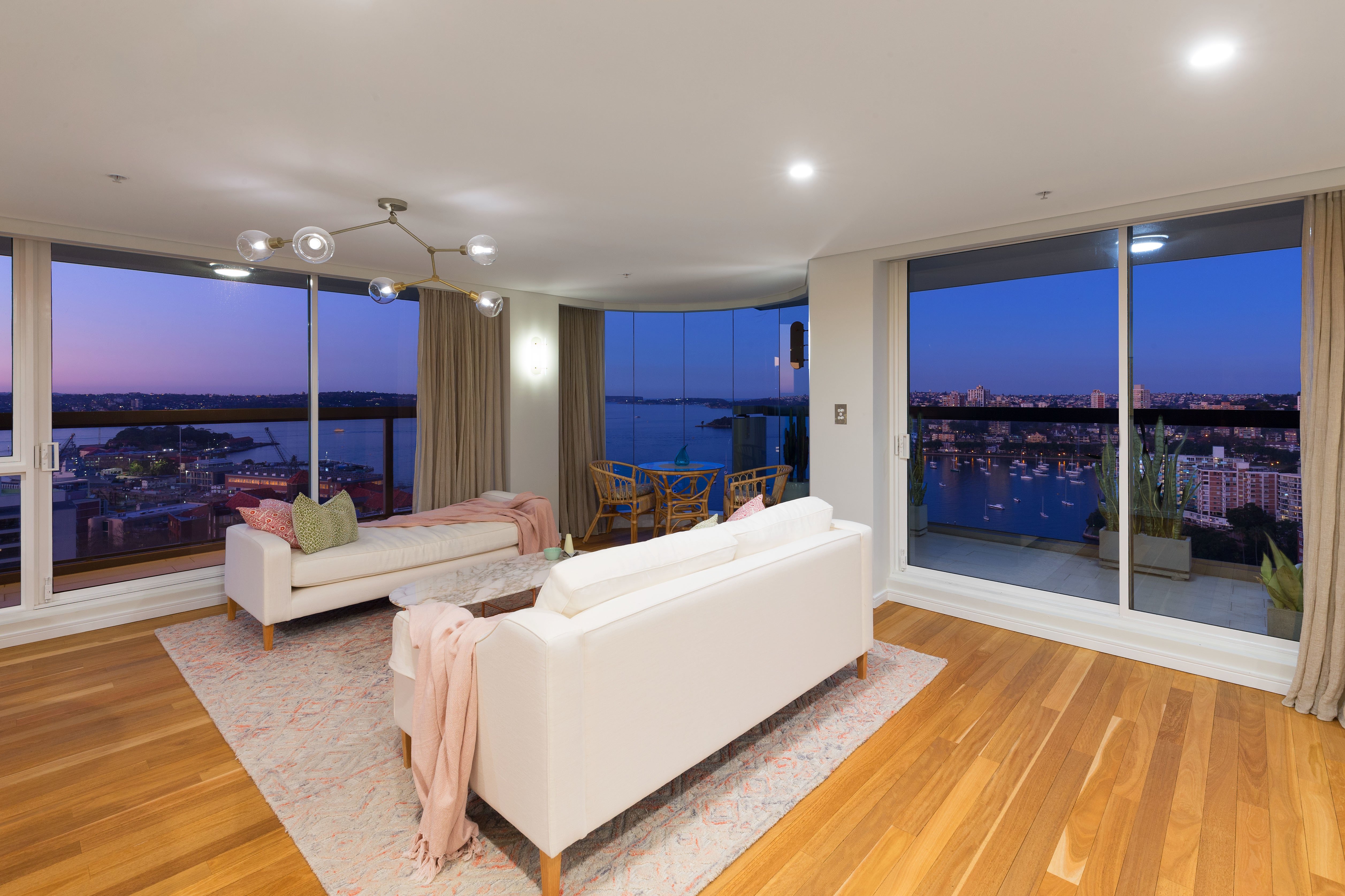 Sold 1603/7 Rockwall Crescent Potts Point , NSW 2011